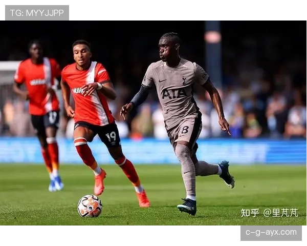 卢顿传奇重返英超，率队开启逐梦新篇章