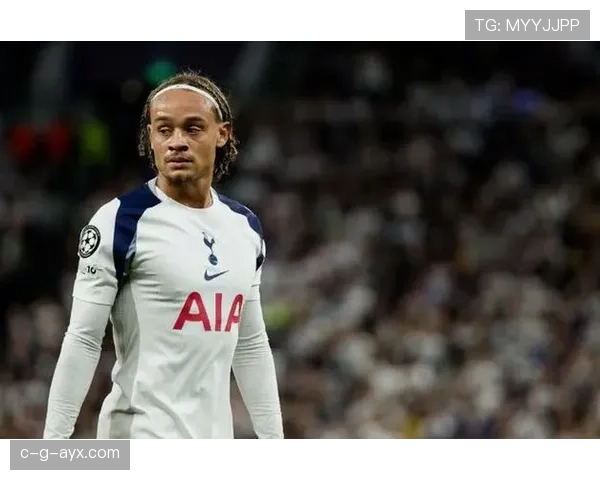 哈维·西蒙斯租借期间表现稳健，状态持续提升