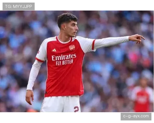 厄德高与凯·哈弗茨:组织型前场的“大脑”与“幽灵”,功能定位差异解析 厄德高与凯·哈弗茨:组织型前场的“大脑”与“幽灵”,功能定位差异解析