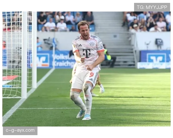 哈里·凯恩关键传球能力解析:组织型9号的形成机制 哈里·凯恩关键传球能力解析:组织型9号的形成机制