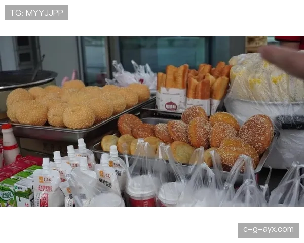 听说蒋林静早餐定点吃15元小店，和球场上那个女神判若两人！